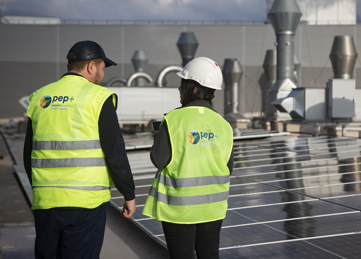 https://www.pepsico.com/images/default-source/stories/esg-summary-highlights-story-landscape.jpg?sfvrsn=2d34135f_1